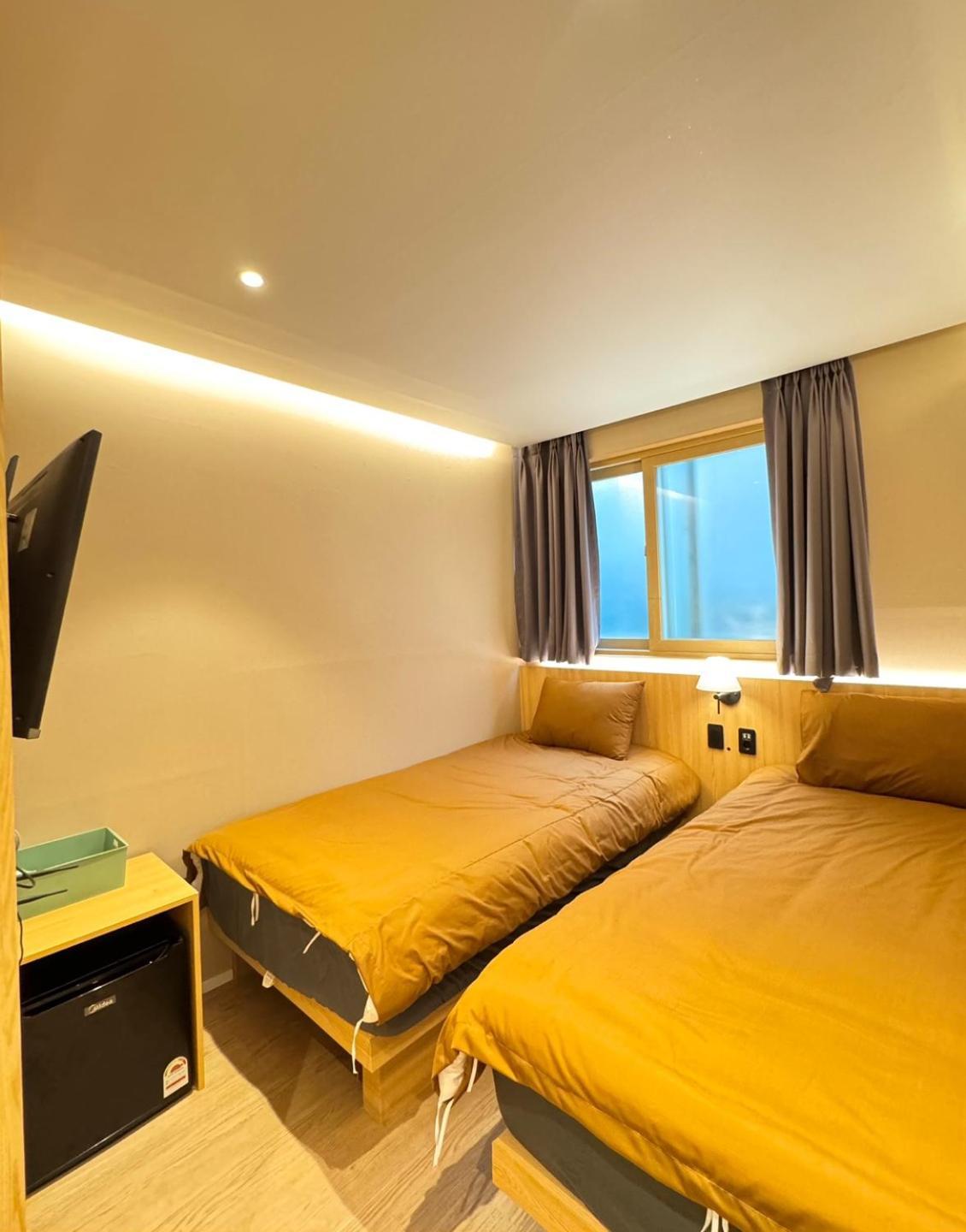 Well Plus Guest House Seoul Exterior photo